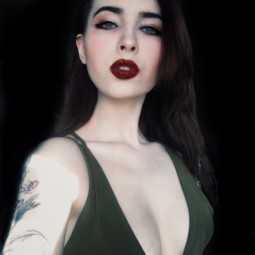 ReedMonique4's tweet photo. deepthroat hentai kylee nash rahyndee james xnxx com https://t.co/uhVeru6HDB