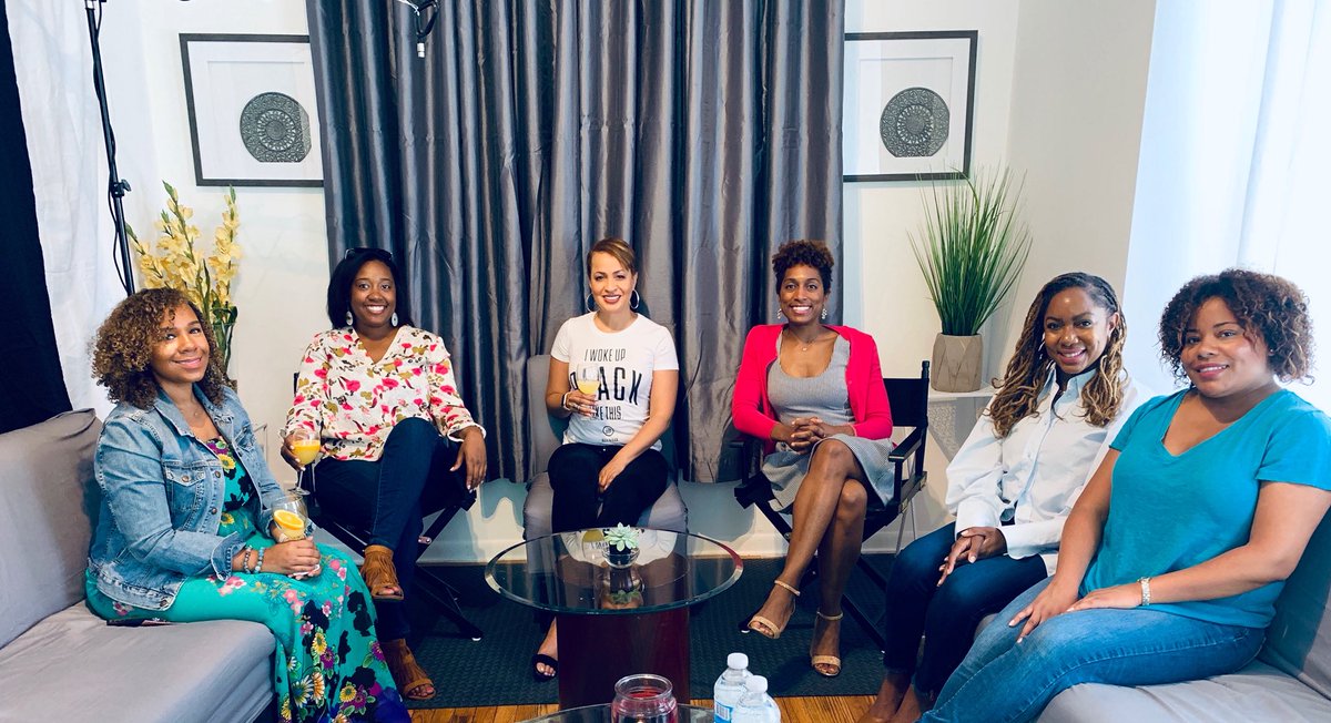 7zeroI's tweet photo. Enjoyed hosting @randi__b today @7zero_illusions Great blog, great conversation go follow her! #blog #conversation #ladies #event #summer #chicago #selflove #drinks #food #fun #catering https://t.co/N7uS09bWK7
