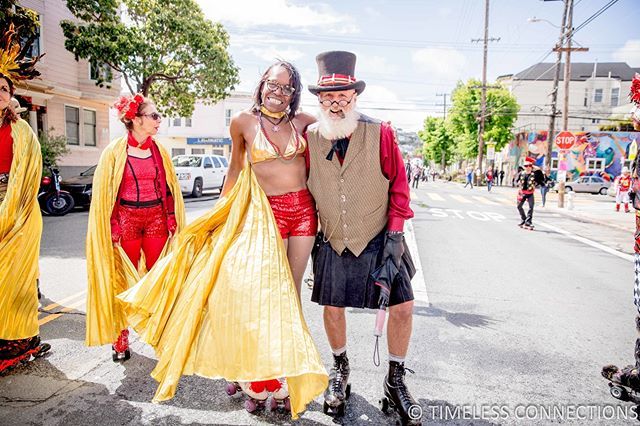 timelessdebc's tweet photo. SKATERS REPRESENTING THE CHURCH OF 8 WHEELS POSE FOR THE CAMERA.............................
#parade #carnival . #rollerskating #jam #hiphop #skate #rollerskate #portraituniverse #portraitvision #instaphotos #fitness #health #best #justdoit #instasport #… https://t.co/gg9gash3Uk https://t.co/6Bri4KiFUv