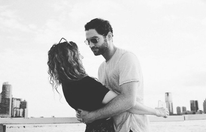 Beltane39226962's tweet image. ❤️🖤❤️Daily Tom Ellis greeting❤️🖤❤️
Good morning Lucifam! ☀️ I hope you had a good night. Now they're married. They're so cute. I wish them all the best and a wonderful long and happy life together. 💕 Have a wonderful day. 😘
#HotFruitIceLickers #RenewLuciferForSeason5