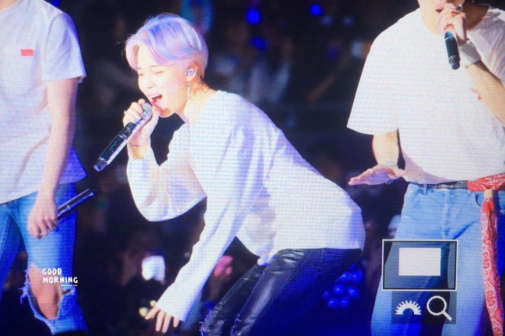 ultjmint's tweet image. he be #twerkin