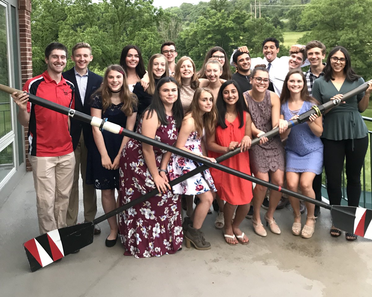 USCCrew's tweet photo. Great banquet to celebrate an amazing year of USC rowing and our awesome seniors! The @USCCrew family will be incomplete without them, but we wish them success and happiness as they venture onward and upward! #USCThatsHowWeGRow #ImNotCryingYoureCrying https://t.co/AHUcSZMtjk https://t.co/Y4t5mDU2LE
