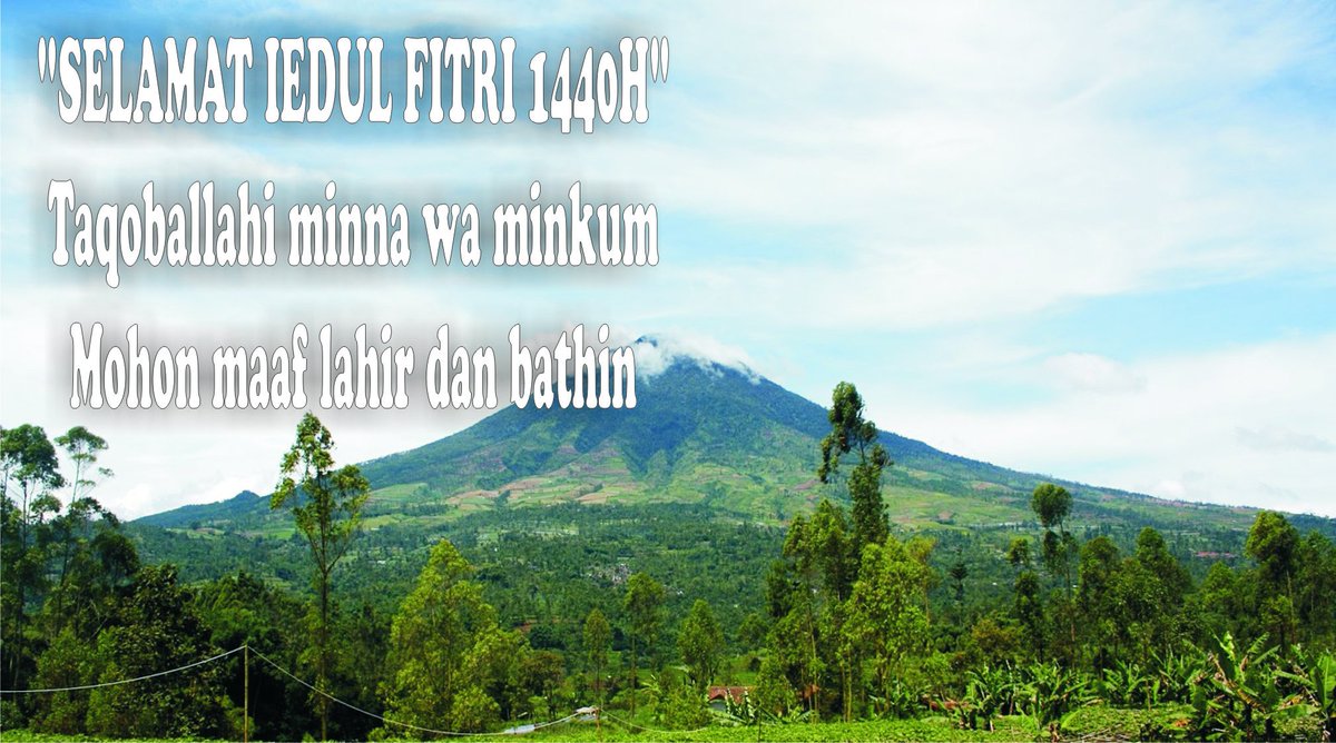 Jika hati bagaikan air, maka jangan biarkan ia keruh.. Jika hati bagaikan awan, maka jangan biarkan dia mendung.. Jika hati bagaikan seputih kain, maka jangan biarkan ia ternoda.. Jika hati seindah bulan, maka hiasi ia dengan iman.. Mohon maaf lahir dan bathin.
#UcapanLebaran