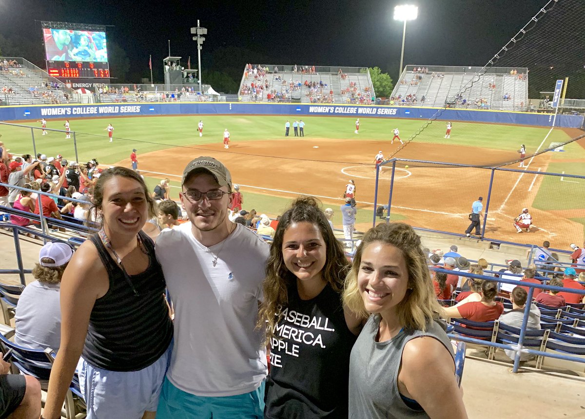 barbee_allison's tweet photo. As my week at the #WCWS came to a close it was all I dreamt about and more. I’m forever grateful there is even a stage so big! https://t.co/NcNsUm3epg