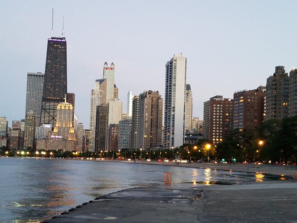 travelistaaj's tweet photo. Chicago the Beautiful ❣
#travelistaaj #DeltaMedallionLife
#SkyMilesLife #discoverearth #exploretheworld #destinationearth #fantasticearth #beautifuldestinations #seetheworld #trektheworld
#travelchannel #traveltrekker #traveltrekking #myaddressglobal #globetrekker #globelusters https://t.co/JO8pIwwaFj