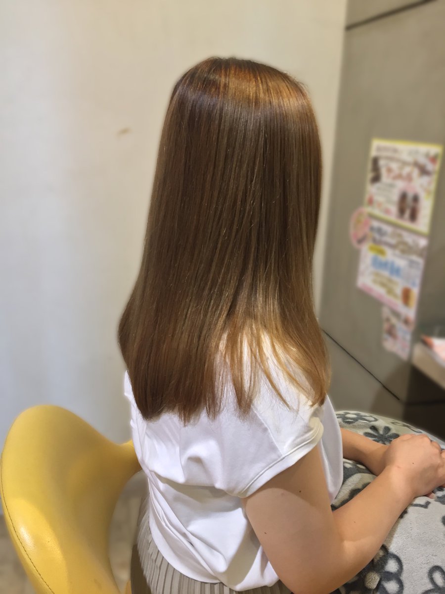 小木曽 淳司 仙台市長町南美容室passion ヘアカラー グレーベージュは カッコいいイメージが好きな方 透明感を出したい方 黄色味を抑えたい方 にオススメです ヘアカラーカタログはこちらから T Co Wvemdrrziw ヘアカラー グレー