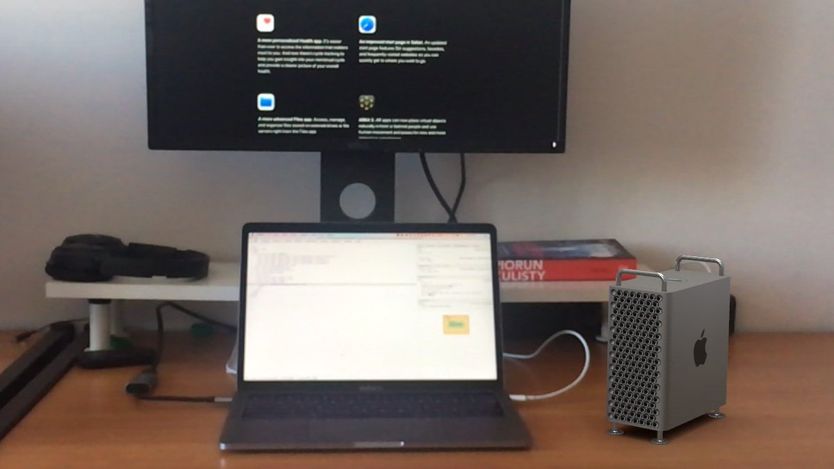 czechowskimac's tweet image. Apple MacProMini już na moim biurku 😁 #apple #macpro #macpromini