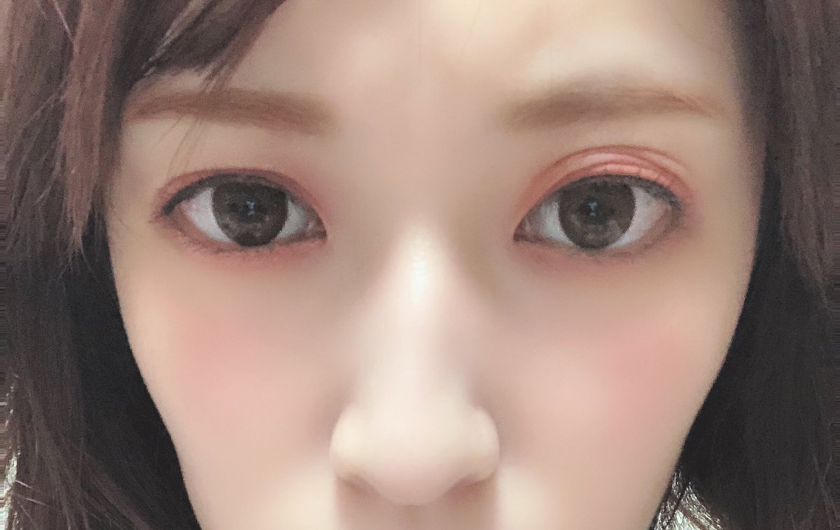 吉田朱里 なんかまつげの美容液が 肌と合わないのか 昨日から 二重幅がおかしいのー だから絆創膏を小さく切って 目頭と目尻に貼って二重作ってみた 絆創膏使えるやーん 吉田朱里 なんかまつげの美容液が 肌と合わないのか 昨日から 二重幅がおかしいのー だから絆創膏を小さく切って 目頭と目尻に貼って二重作ってみた 絆創膏使えるやーん