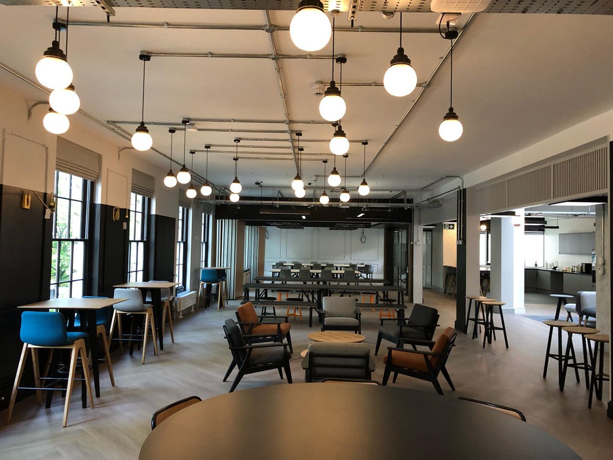 Check out one of our latest projects for @OriginWorkspace. Phase 1 handover completed. What a beautiful #office! 

#officerefurbishment #office #maincontractor #construction #buildingcontractors #refurbishmentcontractor #commercialbuildingproject #buildingproject #bristol #21CBS