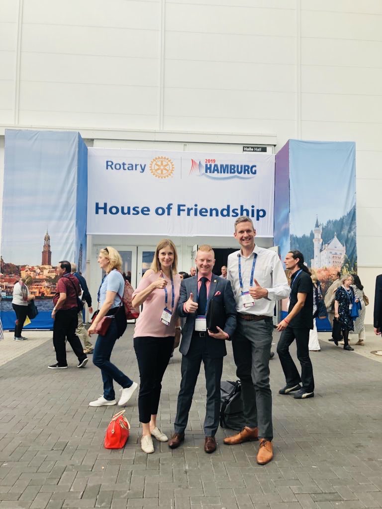 Practice what you preach: Collaboration &amp; Sharing between <a href="/iapco/">IAPCO</a> partners. #Hamburg (#rotary19 host city) meets #Melbourne (#rotary23 host city). Our @meet_in_hamburg &amp; <a href="/Aumann_Nele/">Nele.HamburgCVB</a> shared their experiences with Jason Balkin from <a href="/MelbConventions/">MelbConventionBureau</a>