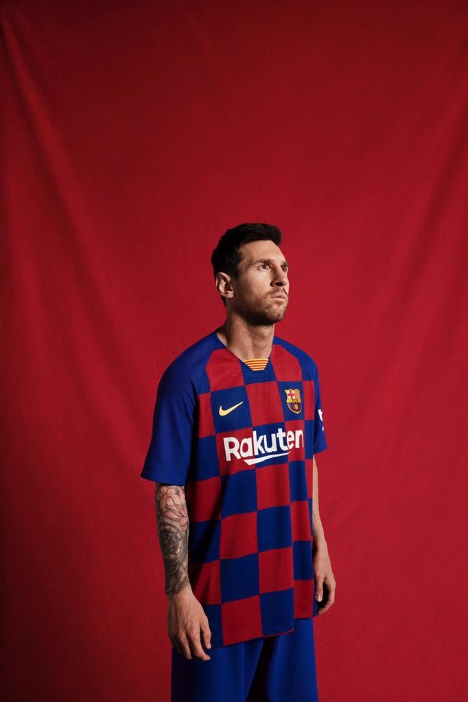 Lo que te pongas te queda bien. Te amo enano.