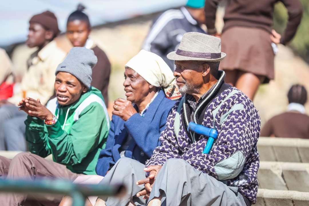 AGCSAfrica's tweet photo. Thank you to the community of Alexandra for showing support at the Allianz Explorer Camp tournament #ExploreWithUs #Communities #Schools #Football https://t.co/hygWz1xc98