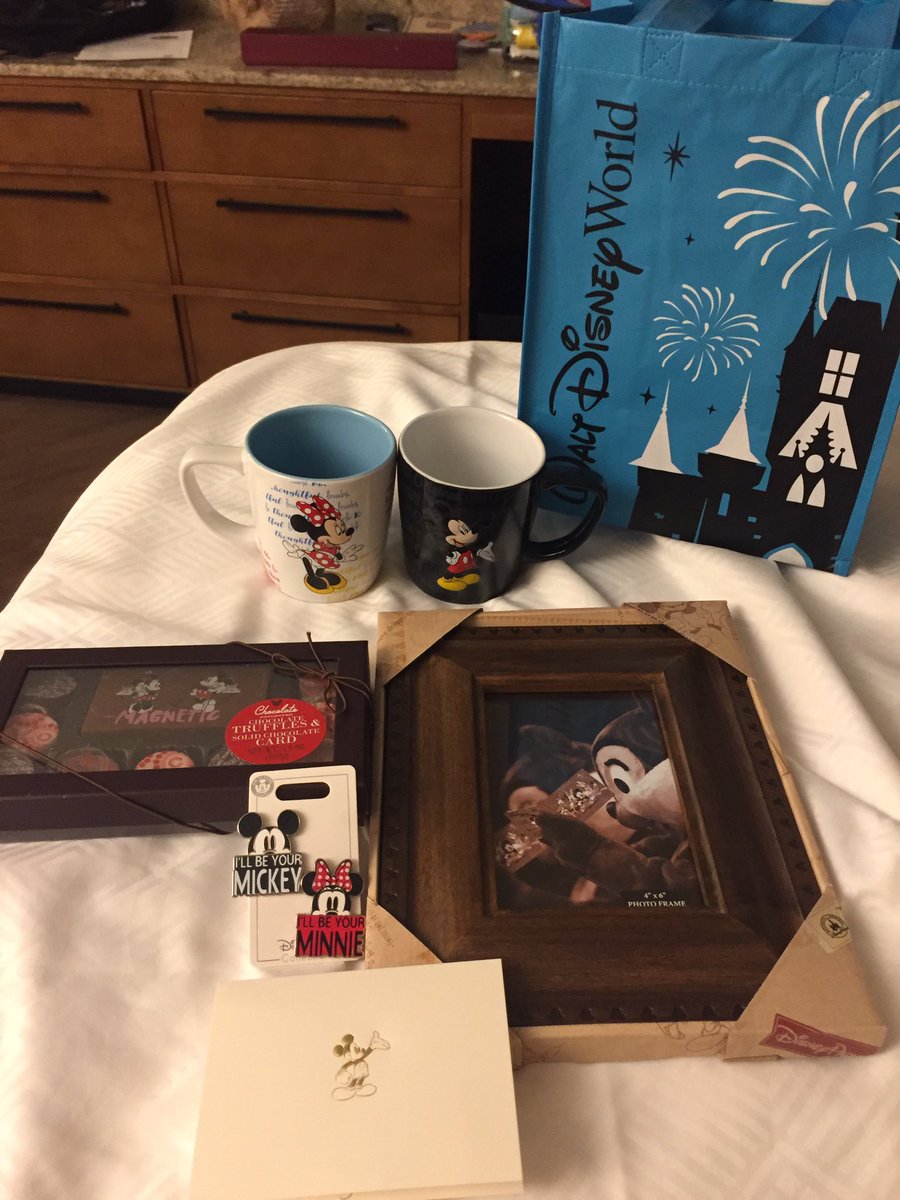 Katfrann's tweet photo. @WDWToday a massive thank you to  Molly at Coronado Springs for our lovely honeymoon presents. Such a fab surprise!! https://t.co/wyM4EZSrTY