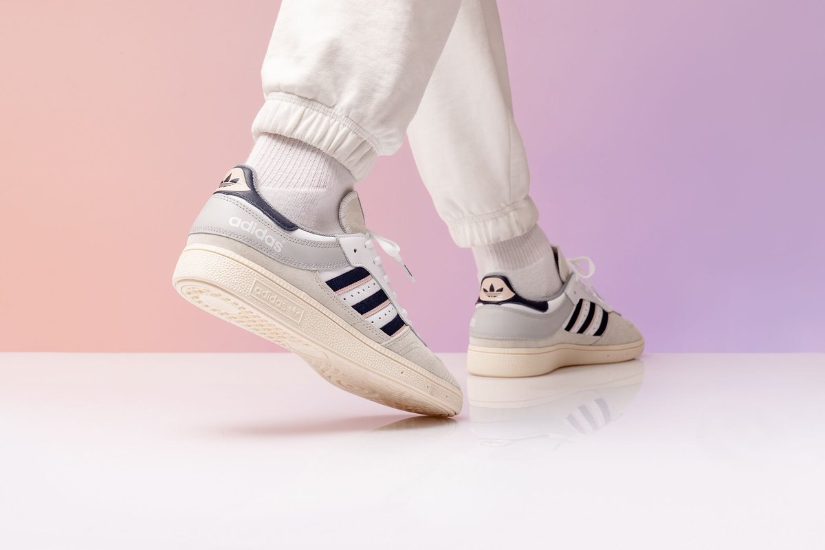 Titolo on Twitter: "you can't go wrong with these Adidas Handball Top "Raw White/Collegiate Navy/Vapour now available ➡️ https://t.co/HTl7oYSwj7 UK 6.5 (40) - UK 10.5 (45 1/3) style code 🔎