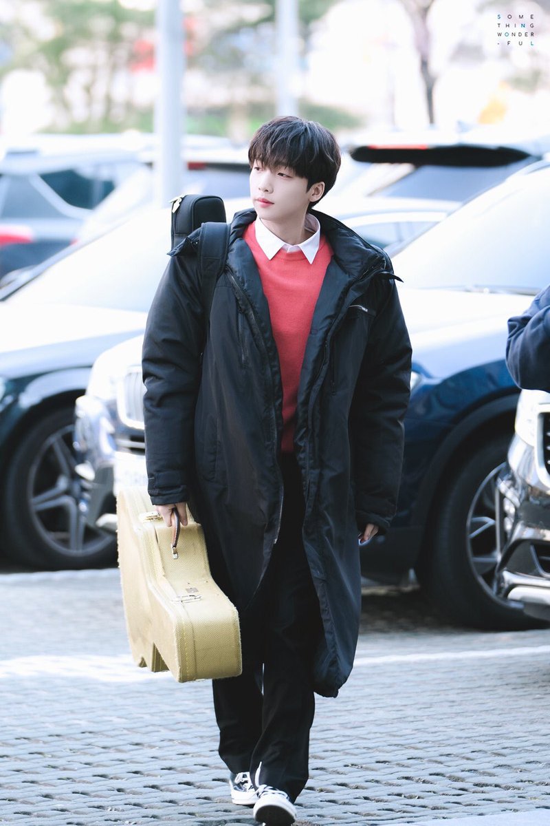 190405 - no one can deny that this is his best off to work looks