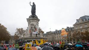 Women's March Paris #SignezPourNotreAutonomie tweet media