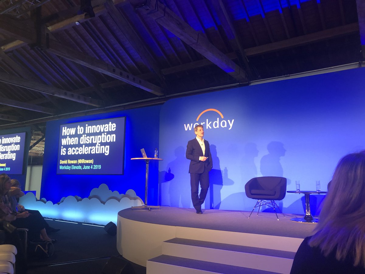 WorkdayEvents's tweet image. Editor-in-chief at @WiredUK, @iRowan, takes to the stage to kick things off here at #wdayelevate.