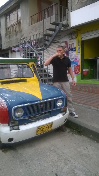 Caff&egrave;☕,sigaretta 🚬 e si parte...#porn #ciak #peccatriciproduzioni @33Peccatrici33 https://t.co/mgmcg<a href="/tag/porn"class="tags">#porn</a><a href="/tag/ciak"class="tags">#ciak</a><a href="/tag/peccatriciproduzioni"class="tags">#peccatriciproduzioni</a>