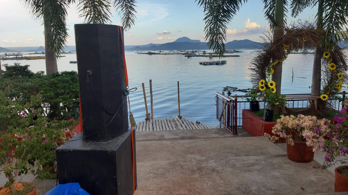 sonatatalisay's tweet photo. Enjoy the beauty of South East Asia, enjoy the #taalvolcano! 

Inquire now!
E-mail; sonatatalisay@gmail.com 
Smart; 0921 491 8183 (also WhatsApp and viber)
Globe; 0956 667 3813

See you soon @ Brgy Sampaloc Talisay #Batangas 
20min downhill #tagaytay / 2hours from #manila #makati https://t.co/SaJAwXao8p