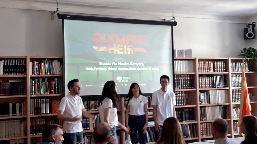 epnsdiputacio's tweet photo. Matí de presentacions de projectes finals del #CFGS #Animació3D #jocs i #entornsinteractius. Els alumnes expliquen el procés de creació i presenten el producte final. #talent i #creativitat 🔝 https://t.co/CZwQ5u2jBK