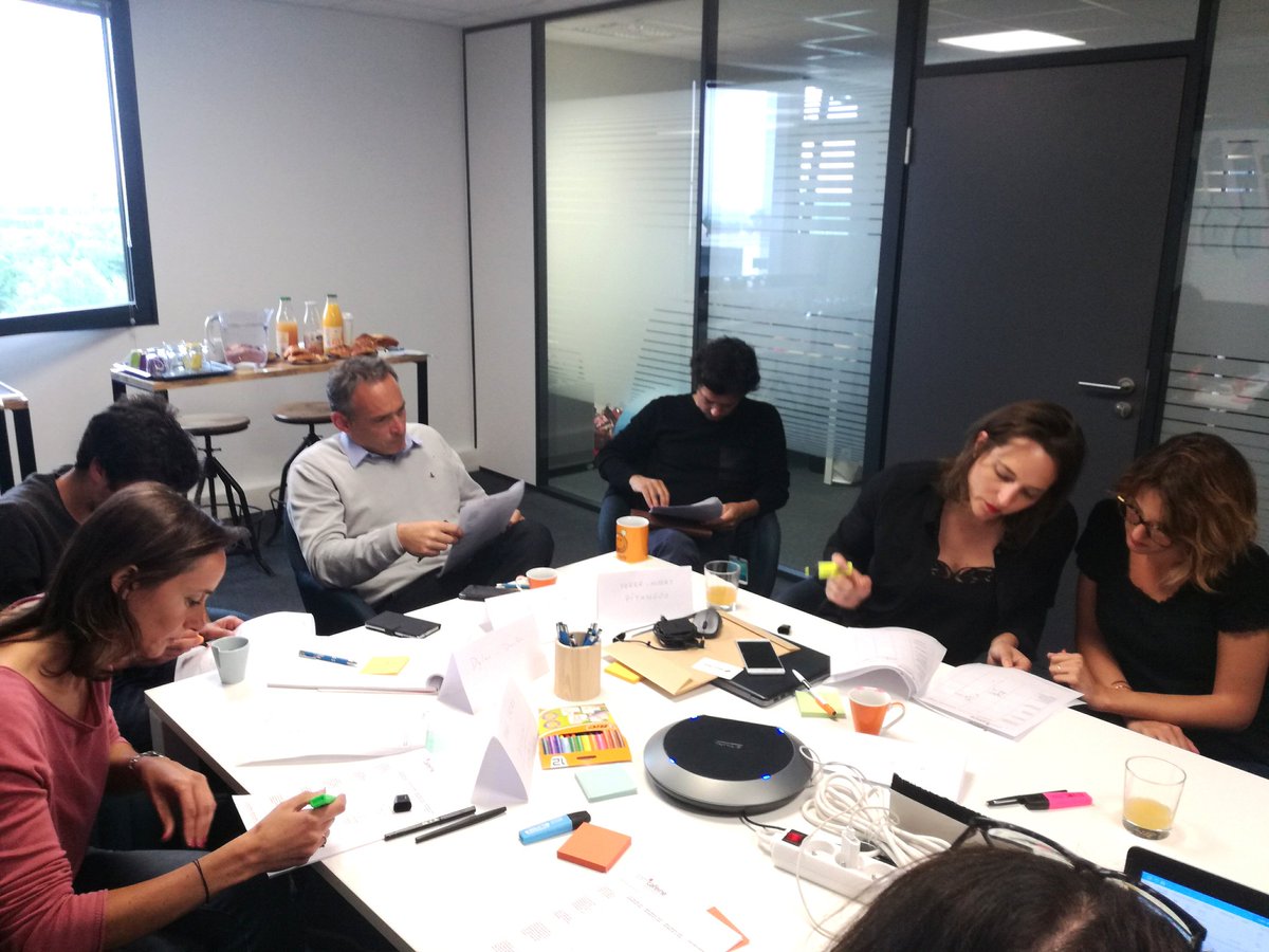 Com'caféine tweet media