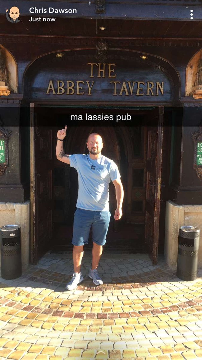 chrisdawson1983's tweet photo. cracking weekend with @denisemcwillx in spain many more to come 👌☀️🍻 https://t.co/NGXMLr6TUM