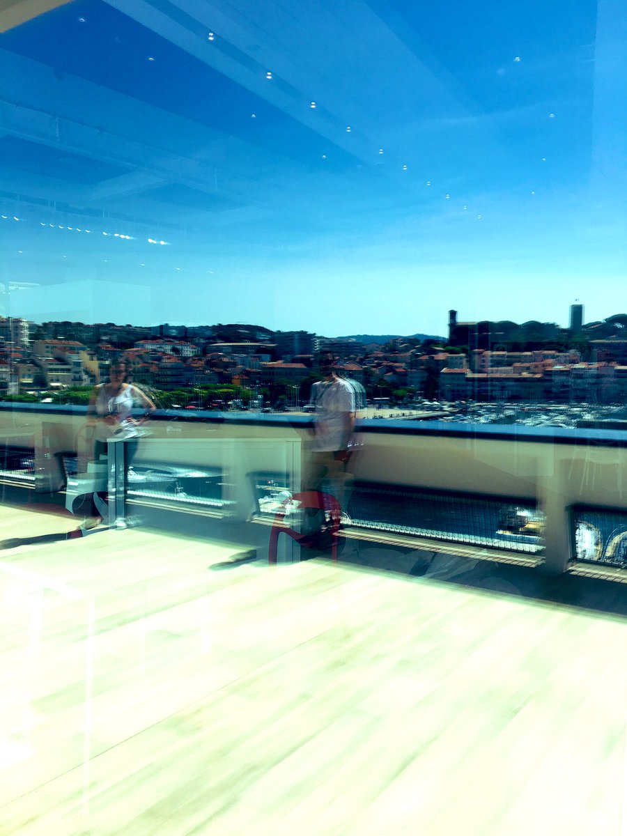 🔴 #Midem DAY 1 🔴 
Déjà du monde sur le stand #FrenchTech pour rencontrer les 14 pépites #MusicTech que <a href="/Cap_Digital/">Cap Digital</a> &amp; <a href="/IrmACTU/">IrmACTU</a> accompagnent cette année.
Venez nous faire 👋 au stand P4.C34 - 4e étage