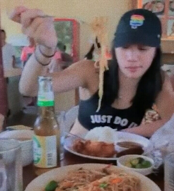 isa_pa_ni_beaa's tweet image. I lüv rainbows 🌈
Woops hehe happy pride month