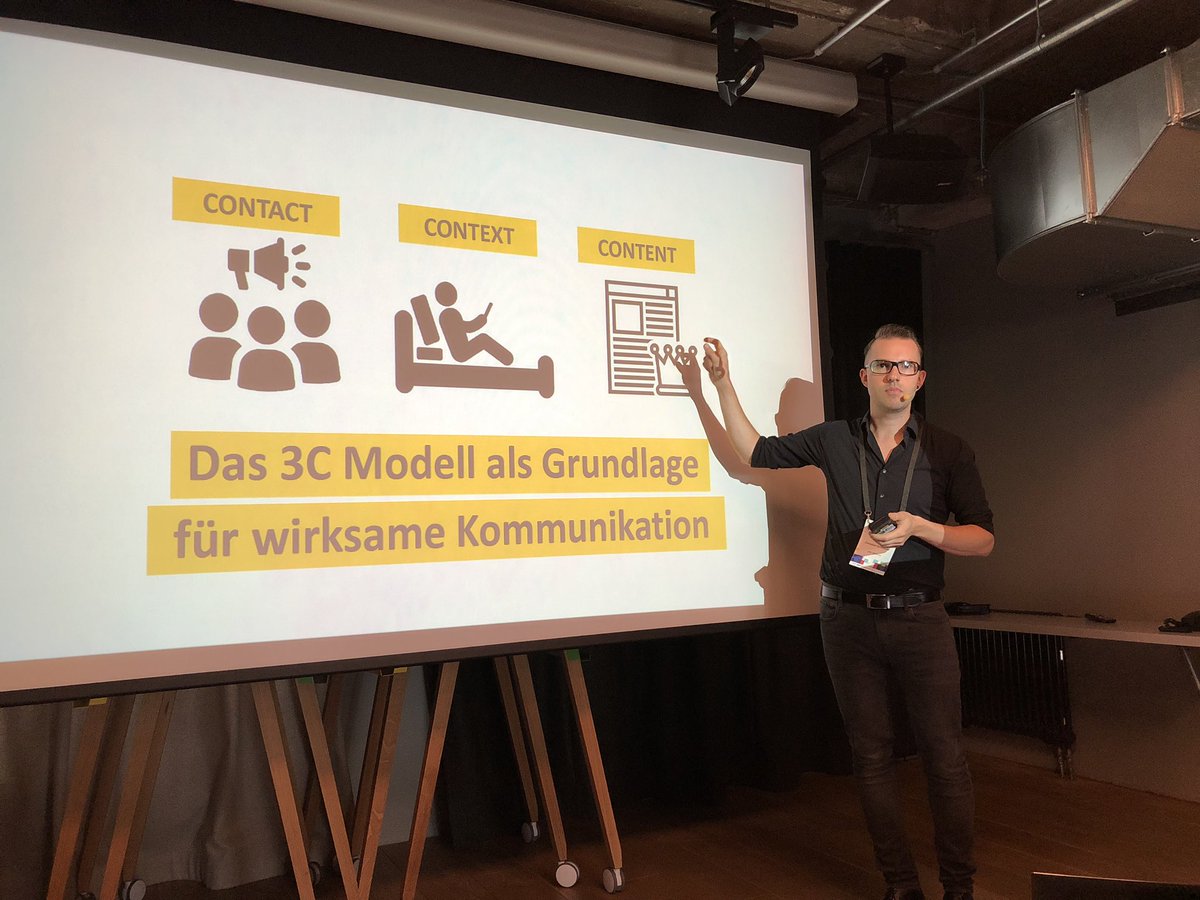 alexanderschott's tweet photo. Content als eine Grundlage für wirksame Kommunikation zeigt Christian @pilot_agentur #vdzdas #contentisking https://t.co/lzshaFBRjz