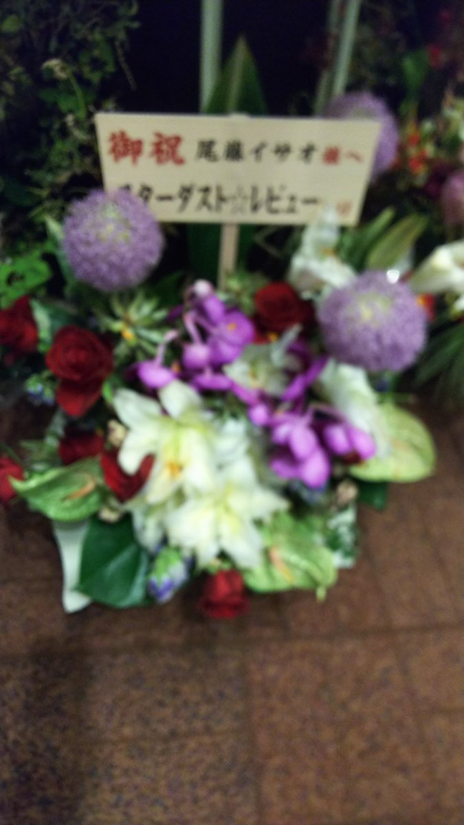 Eriko242's tweet photo. えっと➰ #ドコモ はいつから予約制になったの?今日4箇所の #docomoSHOP 行ったけど予約なしだと二時間待ちとか受付終了とか言われました😵こんなにお写真ボケボケなので😨撮る気ゼロ💦#docomoから乗り替え 考えるかな⁉️ #家族割り もそんなに割り引かれてないし… #docomo歴25年 https://t.co/CNFBpXKm3D