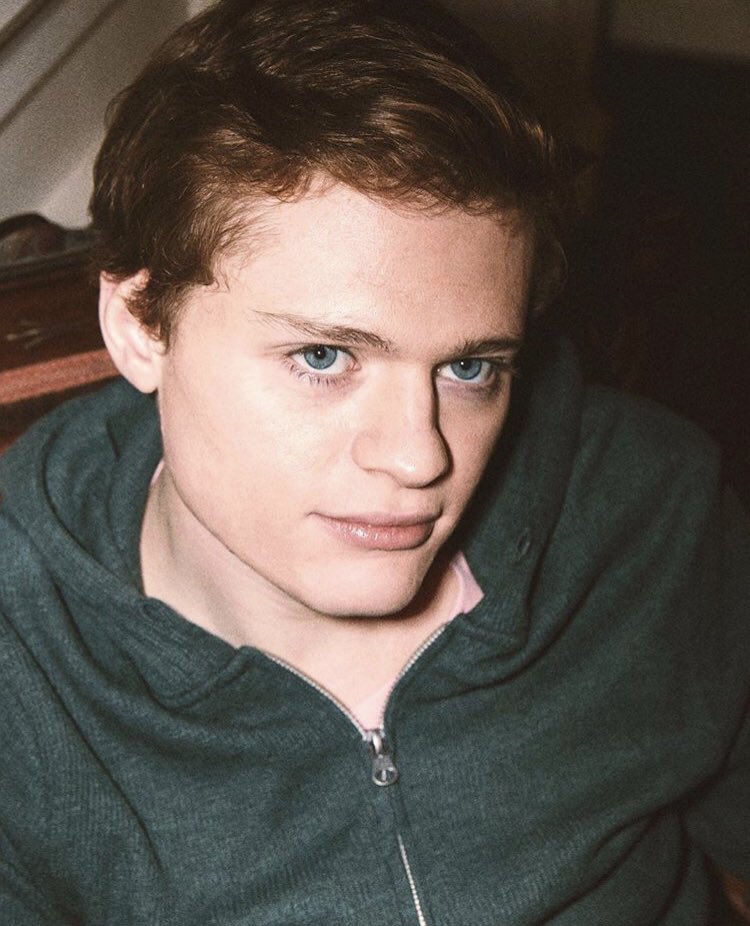 I m kinda late but happy birthday to sean berdy aka the most precious human being  