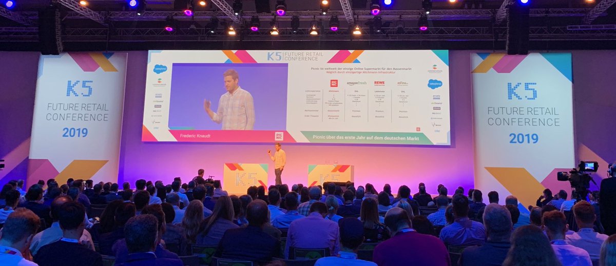 ChristianAthen's tweet photo. Was geht bei #picnic? Ein Jahr auf dem deutschen Markt. „Online-Supermarkt für die Masse“ im Milchmann-Logistik-Modus. #K5BLN Und die für mich zentrale Frage lautet „wie machen die das?!“ #odc #futurecommerce https://t.co/TlCi0qa2Xo