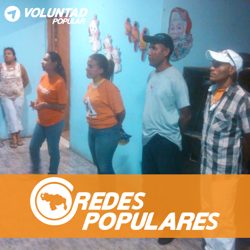 RedesVP's tweet photo. Juramentacion de la Redes Populares de la gran sabana cumana municipio Sucre, con el responsable de redes y coordinadoras operativas. https://t.co/eJKYJkYSxp