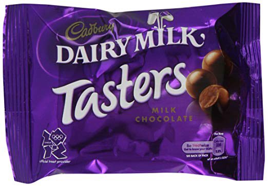 katedaniels86's tweet photo. What happened to these? Can you still buy them from moody sweet shops? #caburys #tasters #craving https://t.co/WgYx81CJQ4