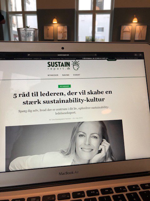 sandja's tweet photo. 5 råd til lederen, der vil skabe en stærk sustainability-kultur https://t.co/ase3lt0abD #CSRdk #Sustainability #Nordicleadership https://t.co/6zlFjF5OoX