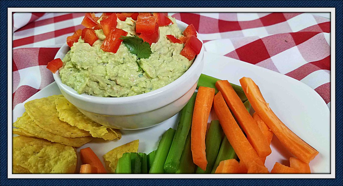 SeagravesDebbie's tweet photo. Cool and creamy avocado dip.  https://t.co/yQnQO3rlnz https://t.co/YYQOGOp6iX