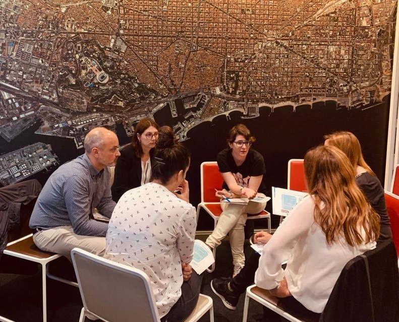 Sabeu quines han estat les empreses mentores d'aquesta primera edició del programa de mentoria en organització del temps? <a href="/Criteria_RRHH/">Criteria</a> <a href="/SGStecnos/">Gustavo Garcia</a> <a href="/aiguesbcnclient/">Aigües de Barcelona</a> <a href="/TBS_Eficiencia/">TBS Oficial</a> <a href="/Softmachine_es/">Softmachine</a> i <a href="/KIM_global/">Knowledge Innovation Market - KIM</a> Moltes gràcies per l'esforç i dedicació! #mentoriatemps