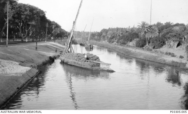 قررت إني أقسم أنواع المراكب لفئتين، فئة مراكب البضاعة، ومراكب النزهه، وحتكلم هنا عن أشهر المراكب الشراعية النيلية في آخر 200 سنة...أول مركب هو نوع معروف باسم "القيّاسة" Qyassa ودي المركب المفضل بالنسبة ليا، وكانت بتشيل حمولات ضخمة جداً تصل في بعض الأحيان ل250 طن...  #MASRZAMAN