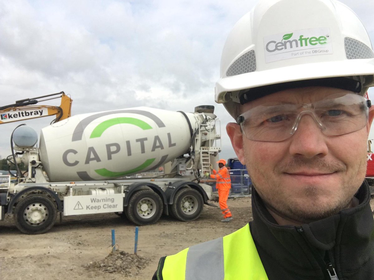 Rory Dawson is on site overseeing our low carbon @Cemfree concrete pour with Capital Concrete today in Southall. Click: bit.ly/2WpD16Q #lowcarbon #CO2Savings #sustainableconcrete #construction #netzero