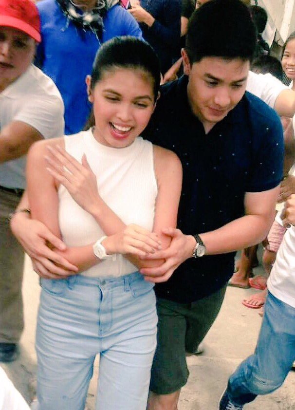 RichmaineMf's tweet photo. #ALDUBxADNMagandangBukas 
#AldenRichards
#MaineMendoza

There are days when I just can’t help but miss seeing you two together, @mainedcm &amp; @aldenrichards02 😢 https://t.co/giyyIDd1Sk