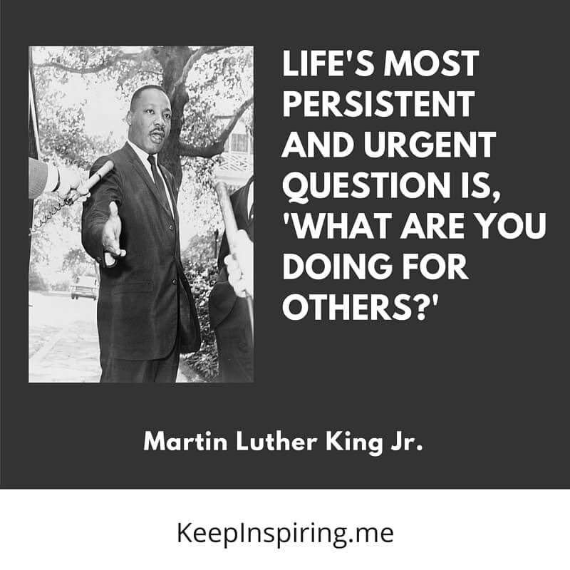 CoachLashSr's tweet photo. Will forever be one of my favorite quotes! #Serve #BringSomeoneAlong #TuesdayMotivation https://t.co/0Tw7ekysa5