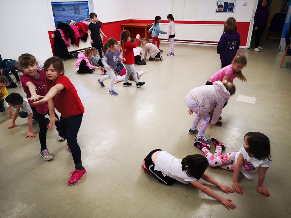 We will be with our #MorristonStage8 &amp; #SkettyStage8 students this evening😁🎵😁 #HairSprayJrStage8 🎭 #GreaseStage 😁🎭😁<a href="/evedalling26/">Eve Dalling</a> <a href="/RebeccaTreseder/">Rebecca Treseder</a>