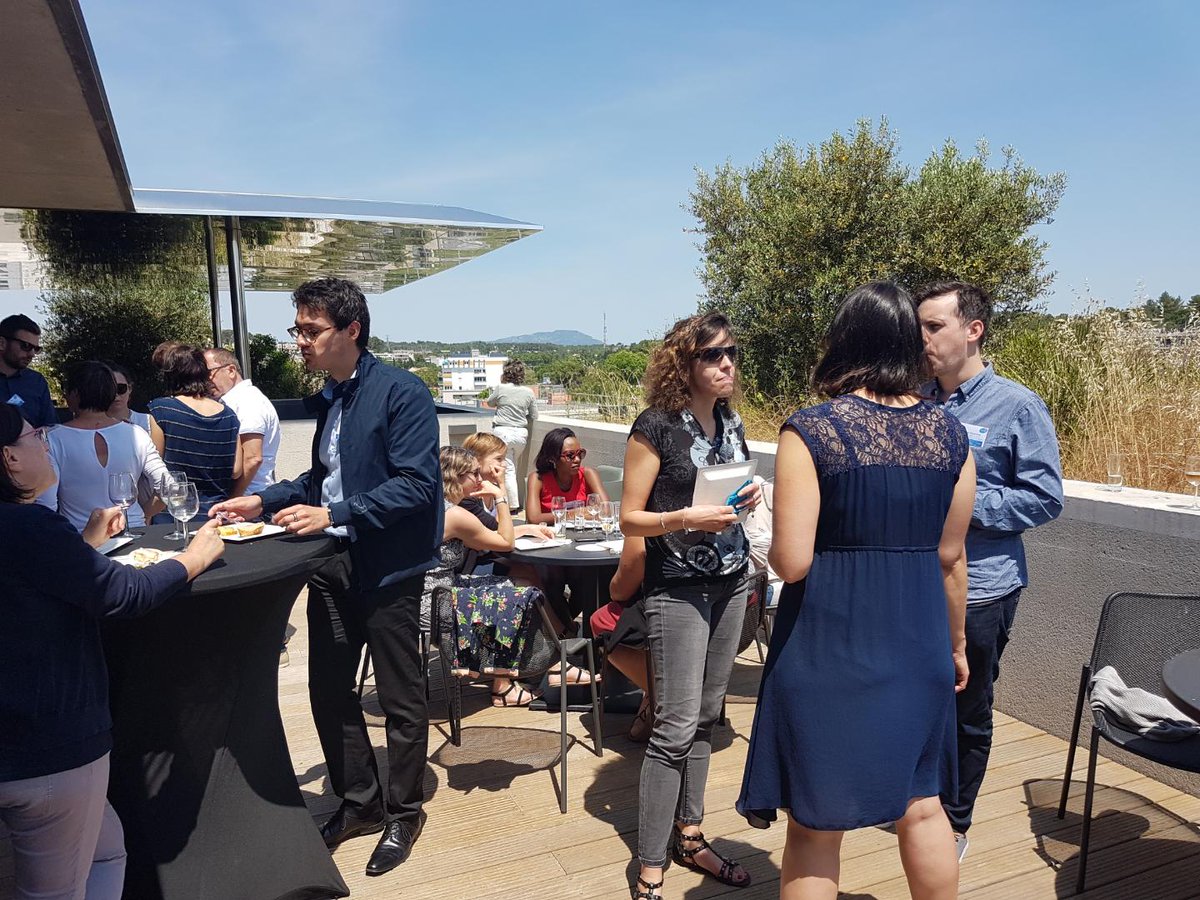 CHU_Montpellier's tweet photo. #RH 1er séminaire de contrôle de #gestion #interchu.
Les participants profitent de la pause pour prolonger leurs réflexions 😊 https://t.co/Fblz4MEopu