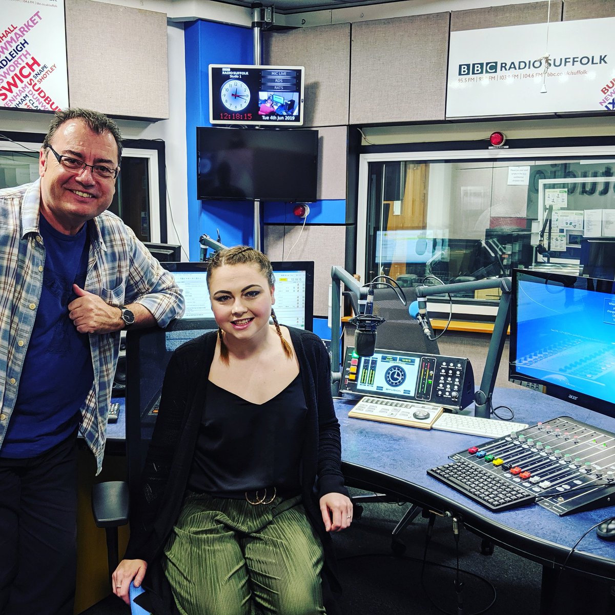 Fab time <a href="/BBCSuffolk/">BBC Suffolk</a> with <a href="/StephenFoz/">Stephen Foster</a> catch me at 4.40pm today, talking all things #T1D, #Pricks &amp; <a href="/PulseIpswich/">Pulse Ipswich</a> 

@JDRFUK &amp; <a href="/dexcom/">Dexcom</a> you stars get a mention too! As well as the other great shows on this eve <a href="/nickcassenbaum/">nick cassenbaum</a> #mykindofmichael @hellohoipolloi #TheLadder

#gbdoc #pwd