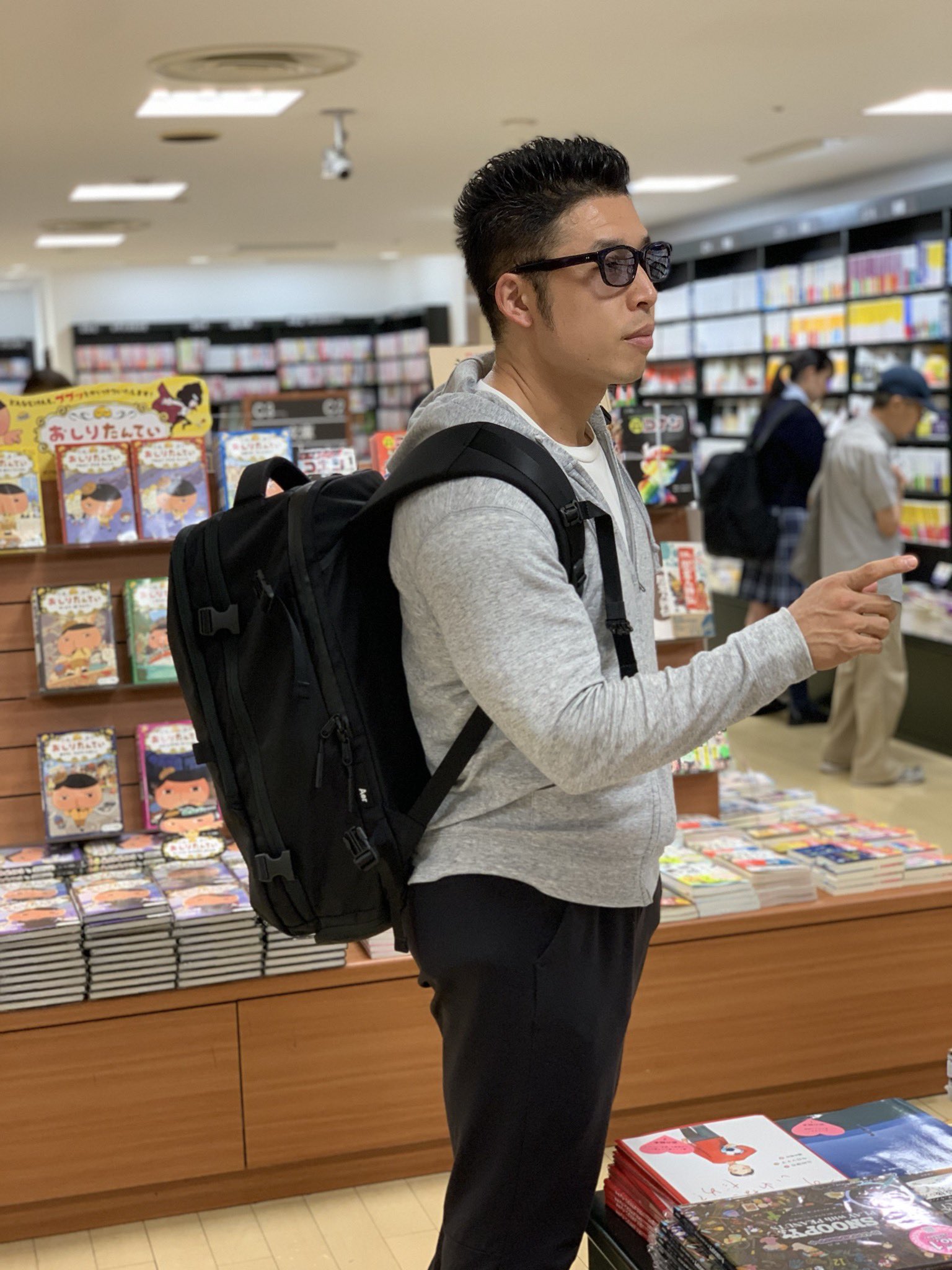 なかやまきんに君 בטוויטר 先日 永野芽郁さんが1st写真集の発売記念イベントをされました 1000人の方が来られたみたいです 僕も買いましたよ 永野芽郁さん 素晴らしい仕上がりですね パワー なかやまきんに君 なかやまきんに君 בטוויטר 先日 永野芽郁さんが1st写真集の発売記念イベントをされました 1000人の方が来られたみたいです 僕も買いましたよ 永野芽郁さん 素晴らしい仕上がりですね パワー なかやまきんに君