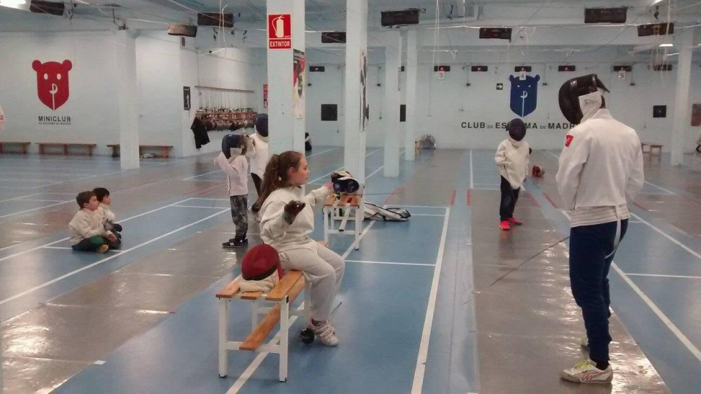 siteCAMPS's tweet image. ¡¡Nueva oferta de trabajo como Monitor de Ocio y tiempo libre en Club de Esgrima de Madrid para todo el mes de julio!! ¿Te interesa? ¡¡Inscríbete!! --&amp;gt; bit.ly/2WHLZMY
#trabajaenverano #monitordeociosytiempolibre