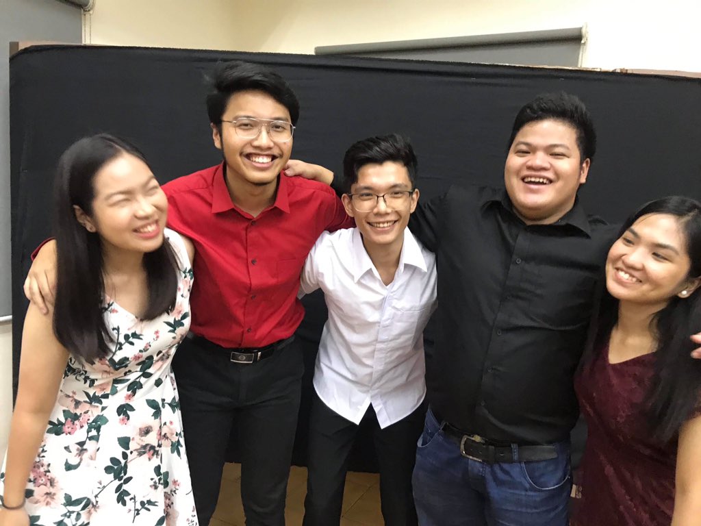 markmanalang12's tweet photo. #ONETillTheEND
Thank you for the opportunity and thank you for the memories we shared together.
Being part of the ASC 1819 family is a true blessing.
Mark Manalang
EXECUTIVE COORDINATOR TO THE VICE PRESIDENT - Accountancy Student Council
A.Y.2018-2019
Signing off.
#ONEfourAMV https://t.co/RVcZeCTErC