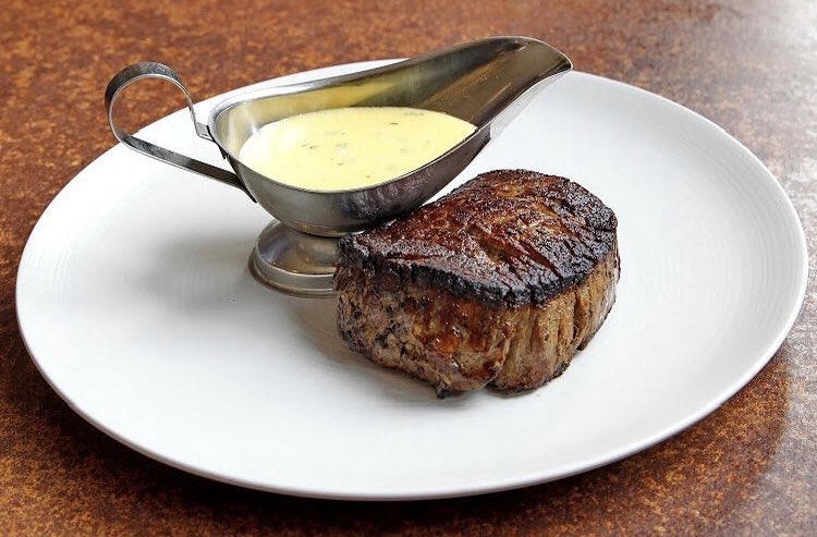 All our steaks are served with a choice of chips and homemade sauce. What’s your favourite?! 🥩🍽 @brackleybutchers <a href="/enjoymaidenhead/">Enjoy Maidenhead</a> @makemaidenhead #maidenhead #berkshire #steakhouse #steak #meat #foodie #foodporn #goodfood #chefs #chefsofinstagram #15queenstreet