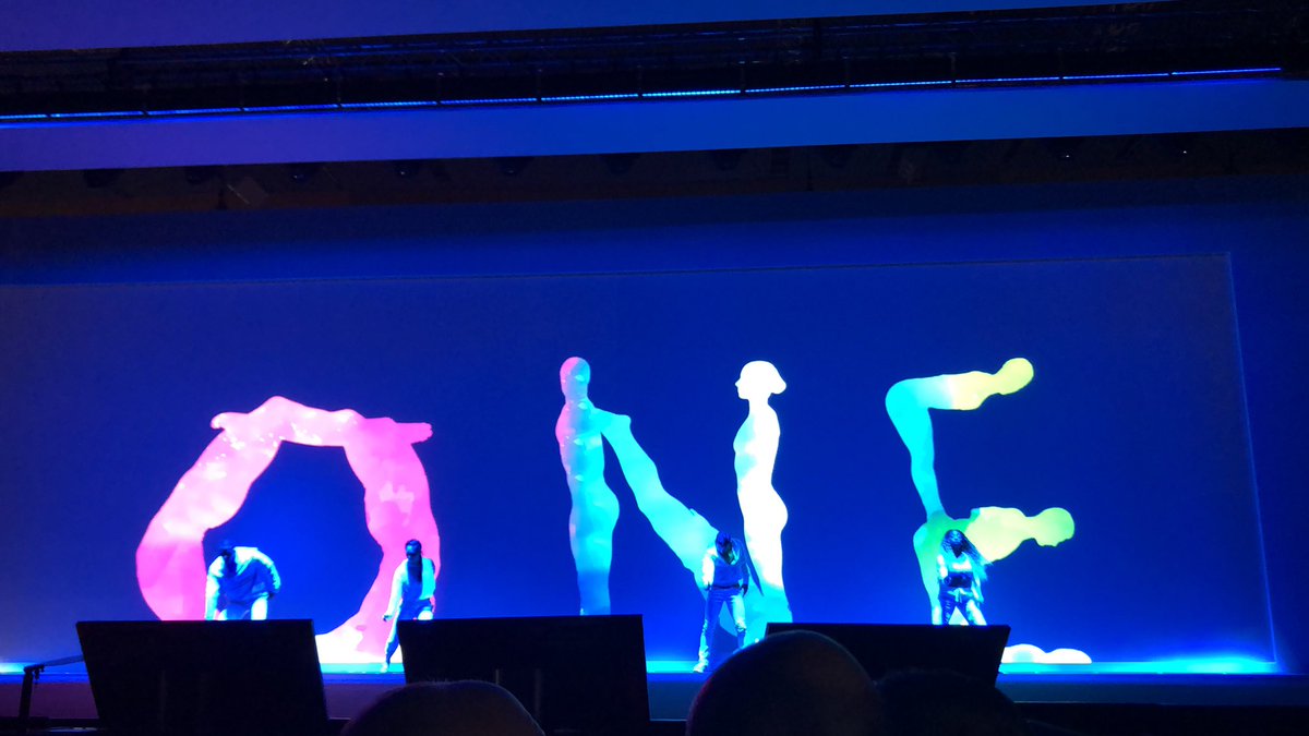 YvesMulkers's tweet image. Promising opener for the #SAPAribaLive keynote @DanoKwan @TomRaftery @coollogistics @nbasuthakur @Ronald_vanLoon @markperera  @OliverChristie @VanRijmenam @jenstirrup @krbenedict @imoyse @DawnSIG @AmishaGandhi @galedb @taugenthaler @mvollmer1 @seantho @JanBungert @JamesMarland