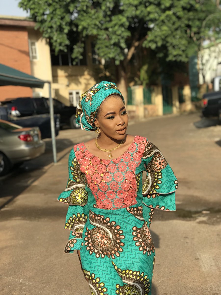 Reereey2's tweet photo. Day 1
   Eid Mubarak 🌙 https://t.co/JqGAqovtLv